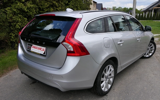 Volvo V60 cena 42999 przebieg: 210000, rok produkcji 2013 z Orzesze małe 562